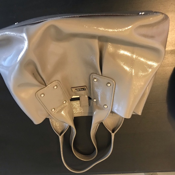 PRICE DROP - Kate Spade Handbag - Picture 5 of 5